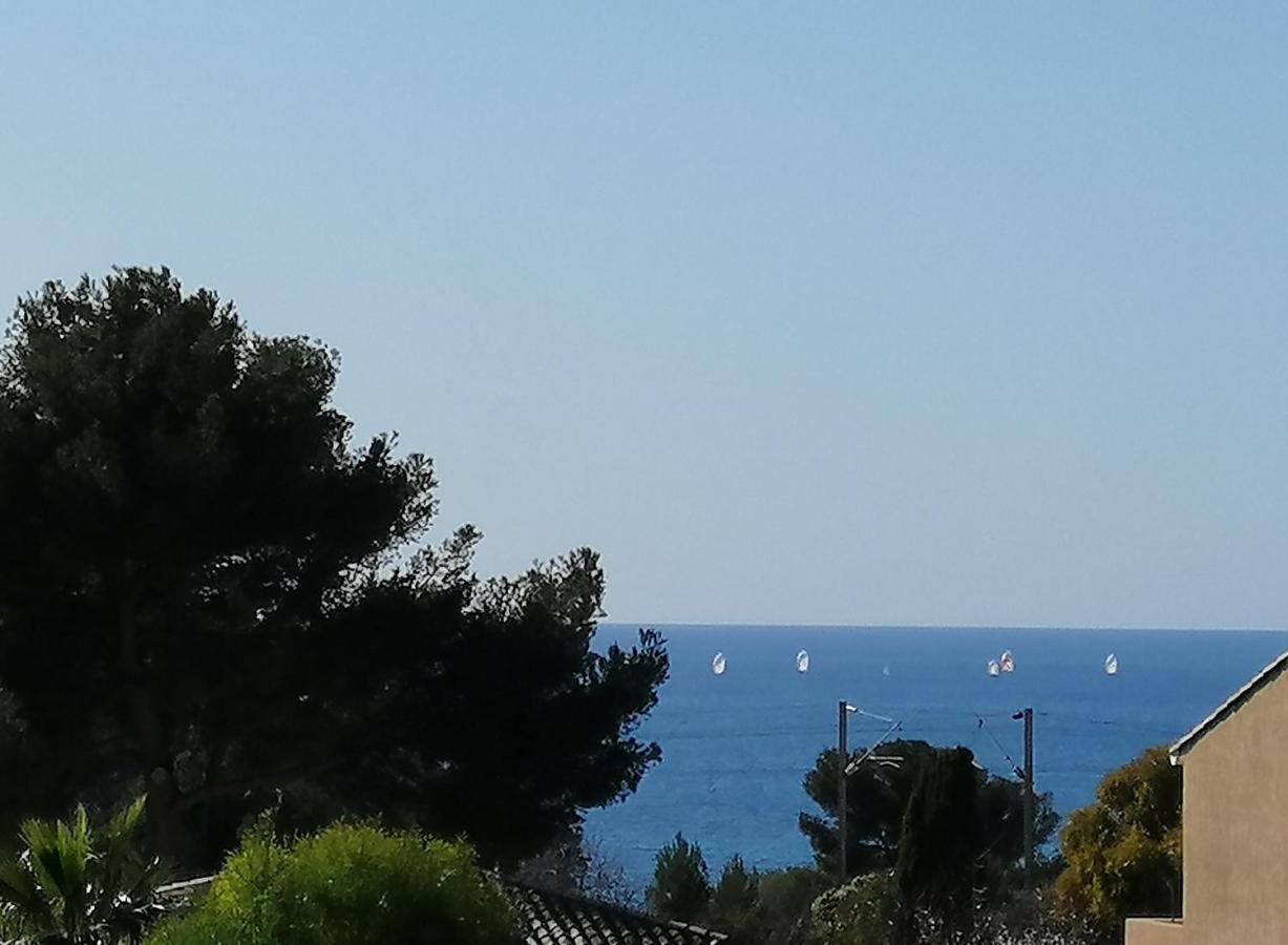 Sanary Les Gorguettes, Studio Avec Terrasse Vue Mer, A 10 Min A Pieds De La Plage Exteriér fotografie