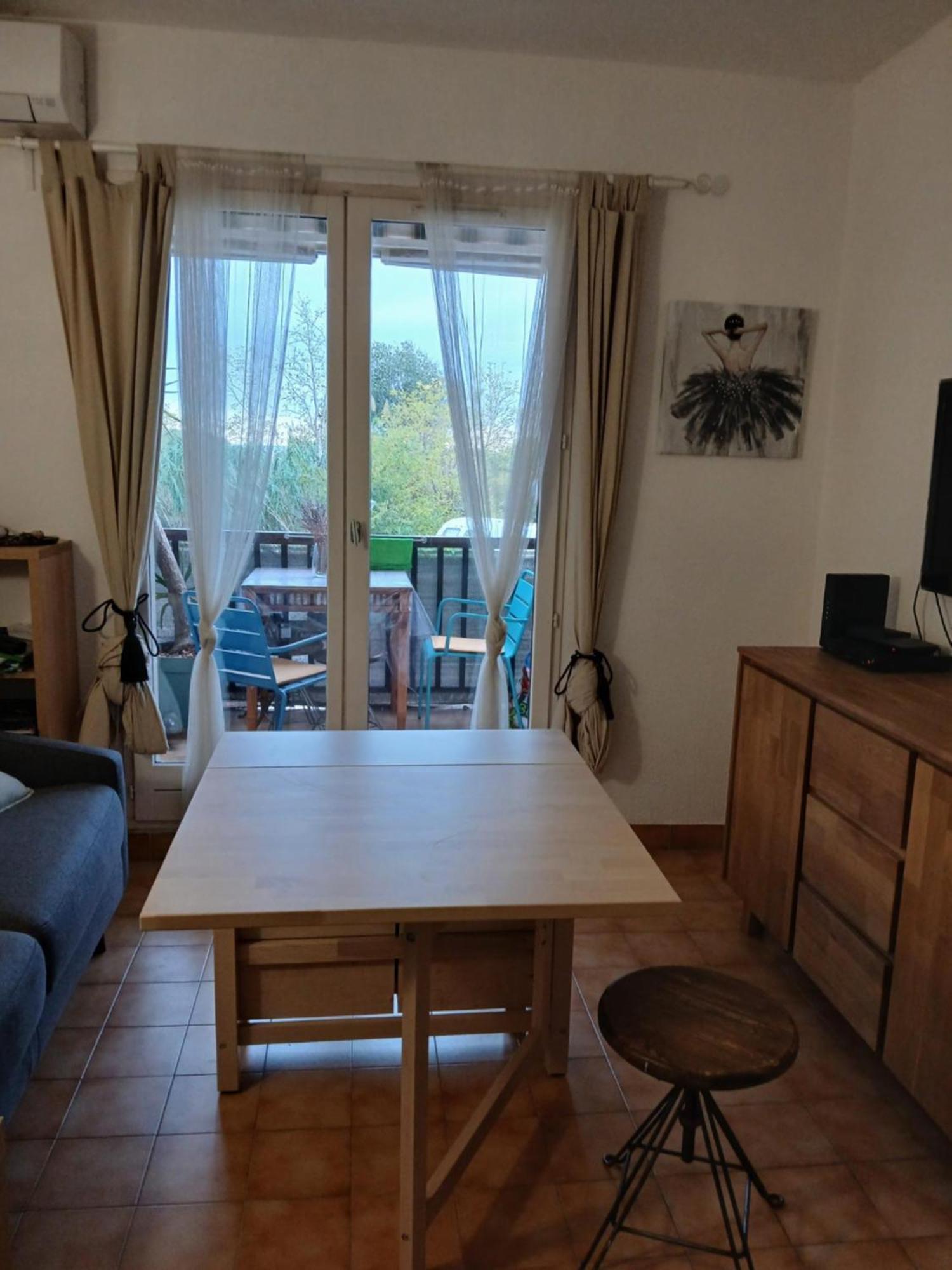 Sanary Les Gorguettes, Studio Avec Terrasse Vue Mer, A 10 Min A Pieds De La Plage Exteriér fotografie