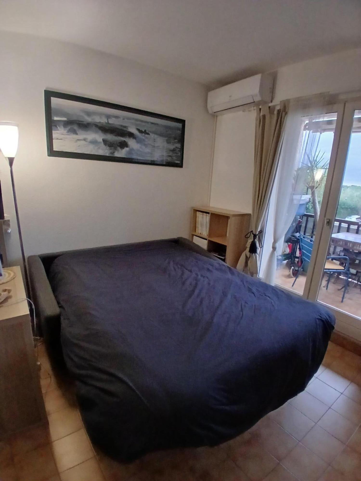 Sanary Les Gorguettes, Studio Avec Terrasse Vue Mer, A 10 Min A Pieds De La Plage Exteriér fotografie